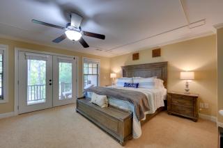 Lake Oconee Abode with Patio, Grill and Fire Pit Table - Eatonton - 1