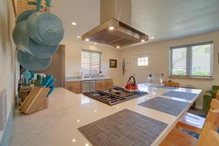 Old Town Cottonwood Cottage with Yard, Pets Welcome - Cottonwood - 3