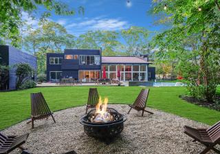 Welcome To Casa Madera Estate At EH Village - East Hampton - 4