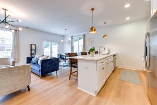 Charlotte Getaway with Yard - 3 Mi to Uptown! - Charlotte - 6
