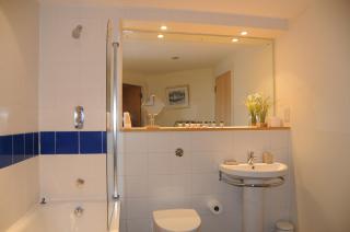 Hamilton Court Apartments from Your Stay Bristol - Bristol - 6