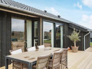 Seaside Retreat with Sauna - By Traum Ferienwohnungen - Hørve - 0