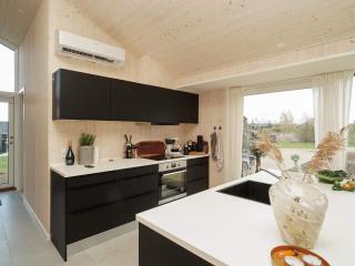 Seaside Retreat with Sauna - By Traum Ferienwohnungen - Hørve - 4