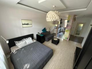Studio apartment in private house - Riga - 9