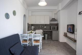 Portes View House - Parikia - 4