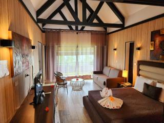 The Crow's Nest Resort Fiji - Korotogo - 1