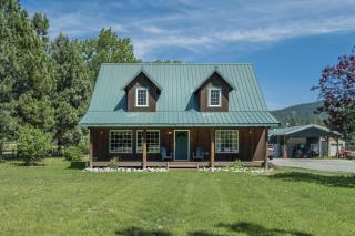 Farmhouse in Plain by NW Comfy Cabins - 0