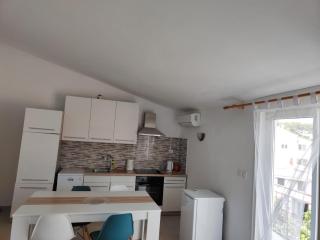 Apartments Radić - Rogoznica - 7