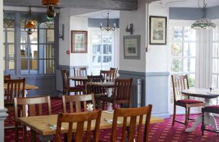 Bear Hotel by Greene King Inns - 5