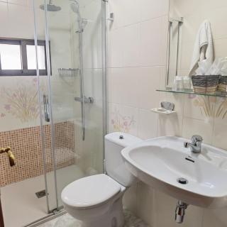 Hotel Liñares - Poio - 6