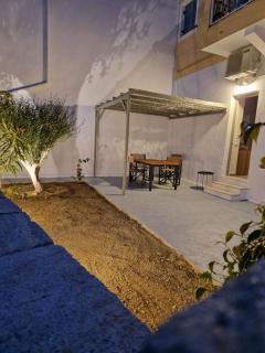 The Garden House - 2