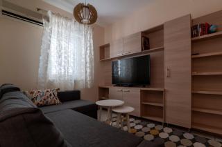 Apartment Xenia - Petrovac na Moru - 1