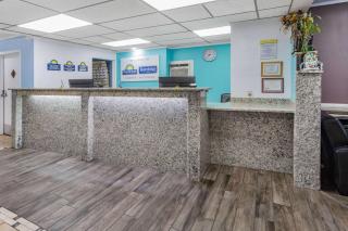 Days Inn by Wyndham Livonia Canton Detroit - Livonia - 5