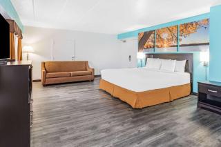 Days Inn by Wyndham Livonia Canton Detroit - 1