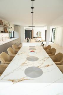 Large 5 bedroom Villa with heated pool + sea views - Marbella - 6