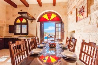 Villayana Gozitan Farmhouse with pool - Happy Rentals - San Lawrenz - 5