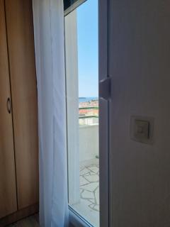 APARTMANI TONI POCE 2 - Primošten - 1