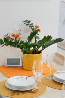 Sunny Seaside Apartment with Terrace & Parking by Noclegi Renters - Jastrzębia Góra - 4
