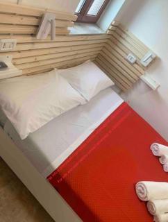 MIRIS home fast and comfortable with self check in 8 minutes walk near Naples airport - Nápoles - 6