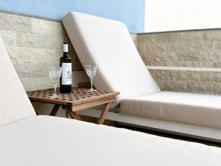 Apartament with private pool and terrace - 9