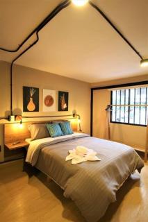 Apartamento con cocina y baño privado - ONE106 By Roots Rentals - 9