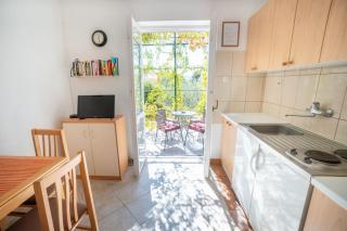 Cozy 1 bedroom apt/terrace/garden - 0