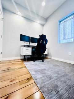 Fishtown Estate ~ Theatre Room ~ Rooftop Terrace - 1