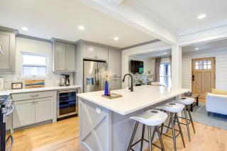 Pecan Blue Frisco Home with Private Yard and Hot Tub - Frisco - 3