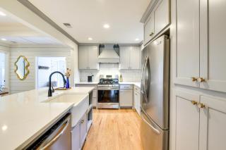 Pecan Blue Frisco Home with Private Yard and Hot Tub - Frisco - 2