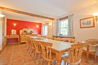 Bridge Cottages, Bridge House & Bridge Suite, Sleeps 12 - 1