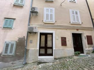 'Round the Corner - Piran - 2
