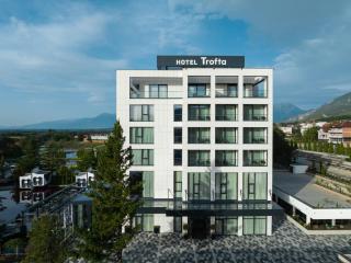 Hotel Trofta - - 8