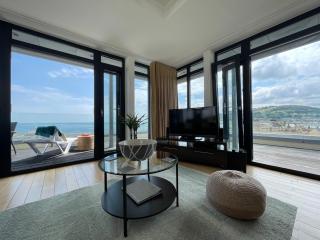 Riviera Apartments - Five Stylish Penthouse Apartments with Unrivalled Sea Views of Teignmouth, Shaldon, The Jurassic Coastline & The Teign Estuary - 0