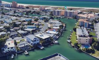 Waterfront Boat Lift Bungalow - St Pete Beach - 0
