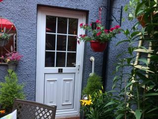 Mountroyal Victorian Studio Self Catering Apartment 3 - 1