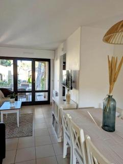 T3 clim piscine chauffée proche de la plage parking dans village vacances - Cap d'Agde - 3