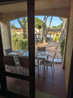 T3 clim piscine chauffée proche de la plage parking dans village vacances - 3