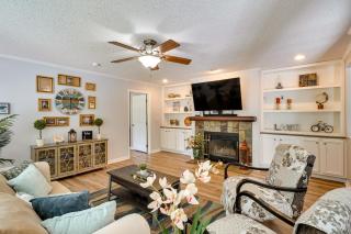 Hillsborough Vacation Rental about 18 Mi to Durham! - Hillsborough - 7