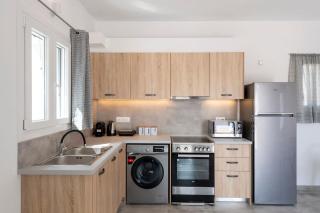Parikia's Sunlight 2bedroom House - Krotiri - 3