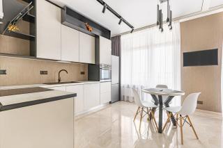 45 Pearl Amazing Apartment - Odessa - 8