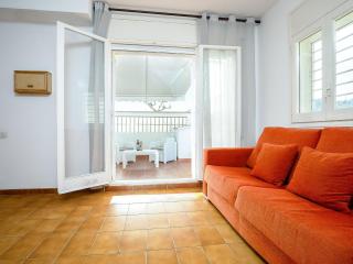 Apartamento en El Port de la Selva: Planta Baja, Terraza y WiFi a Metros de la Playa - ES-228-52 - Port de la Selva - 7
