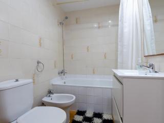 Apartamento en El Port de la Selva: Planta Baja, Terraza y WiFi a Metros de la Playa - ES-228-52 - Port de la Selva - 3