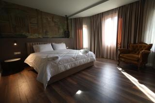 Vila Borgjeze - Korçë - 8