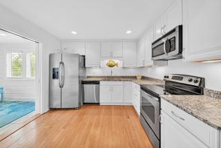 736 Spinnaker Beach House - 2