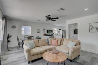 Walk to Downtown Bonita Springs From Our Home - 6