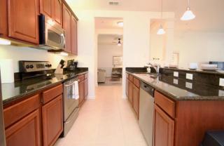 NEW! Vista Cay Luxury Mirage condo - 2