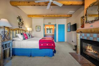 Adobe Hacienda - Vaquero Suite apts - Sedona - 9