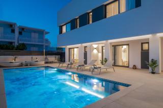 SAVVAS & MARIA PALACE - Laganas - 2