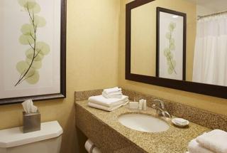 Courtyard by Marriott Buffalo Amherst/University - Amherst - 9
