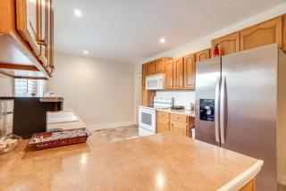 Quiet Old Hickory Home Rental with Deck - 2